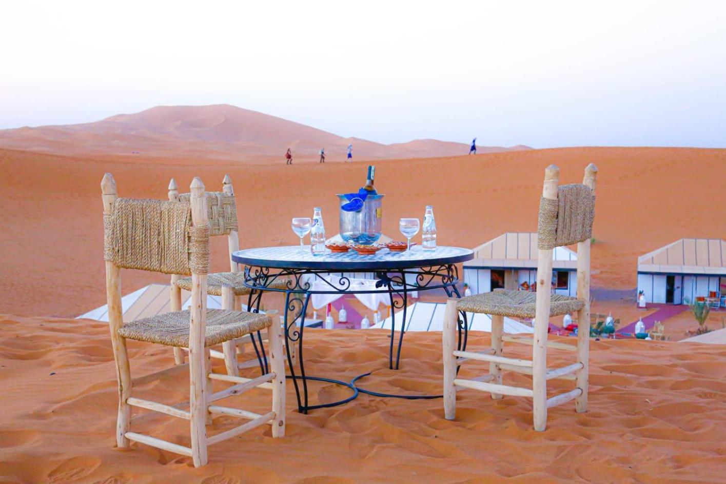 Aladdin Merzouga Camp Exterior photo