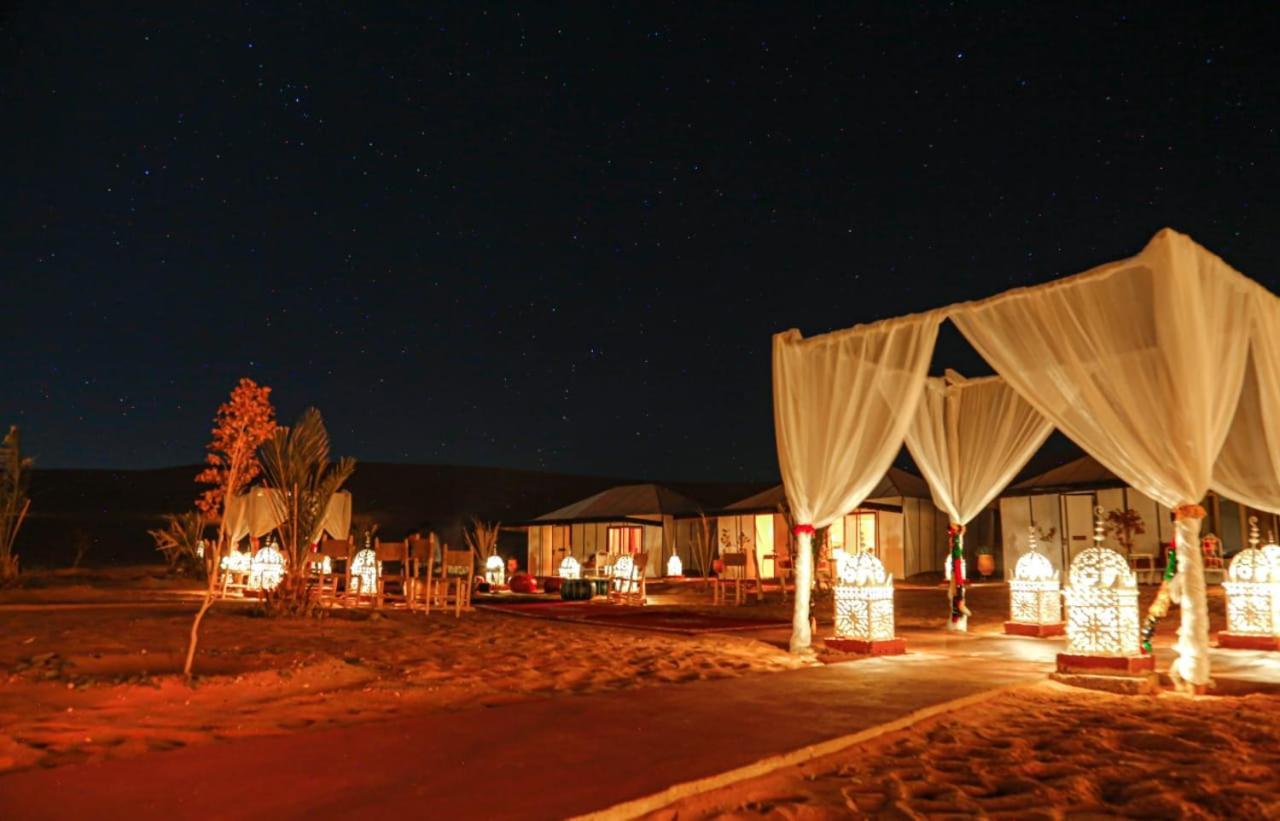 Aladdin Merzouga Camp Exterior photo