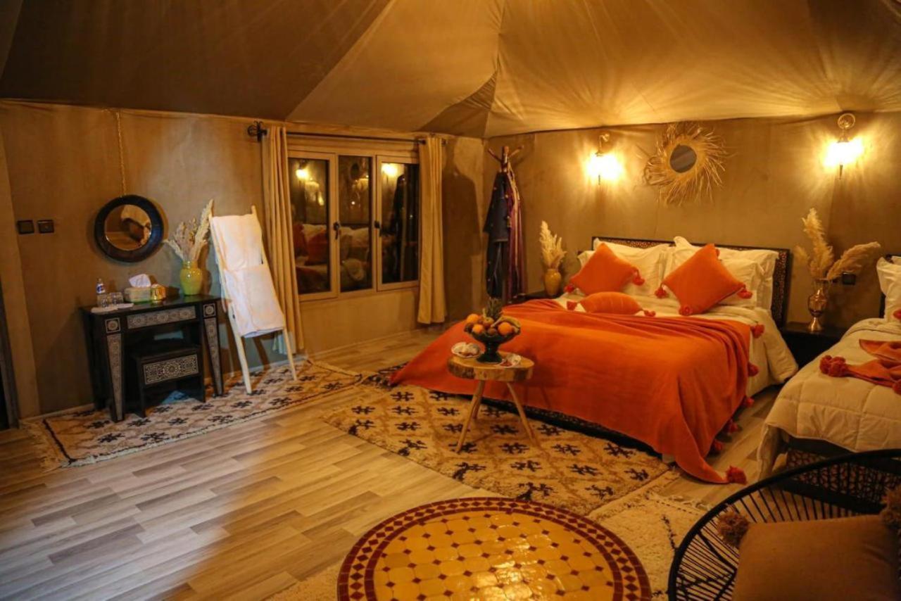 Aladdin Merzouga Camp Exterior photo