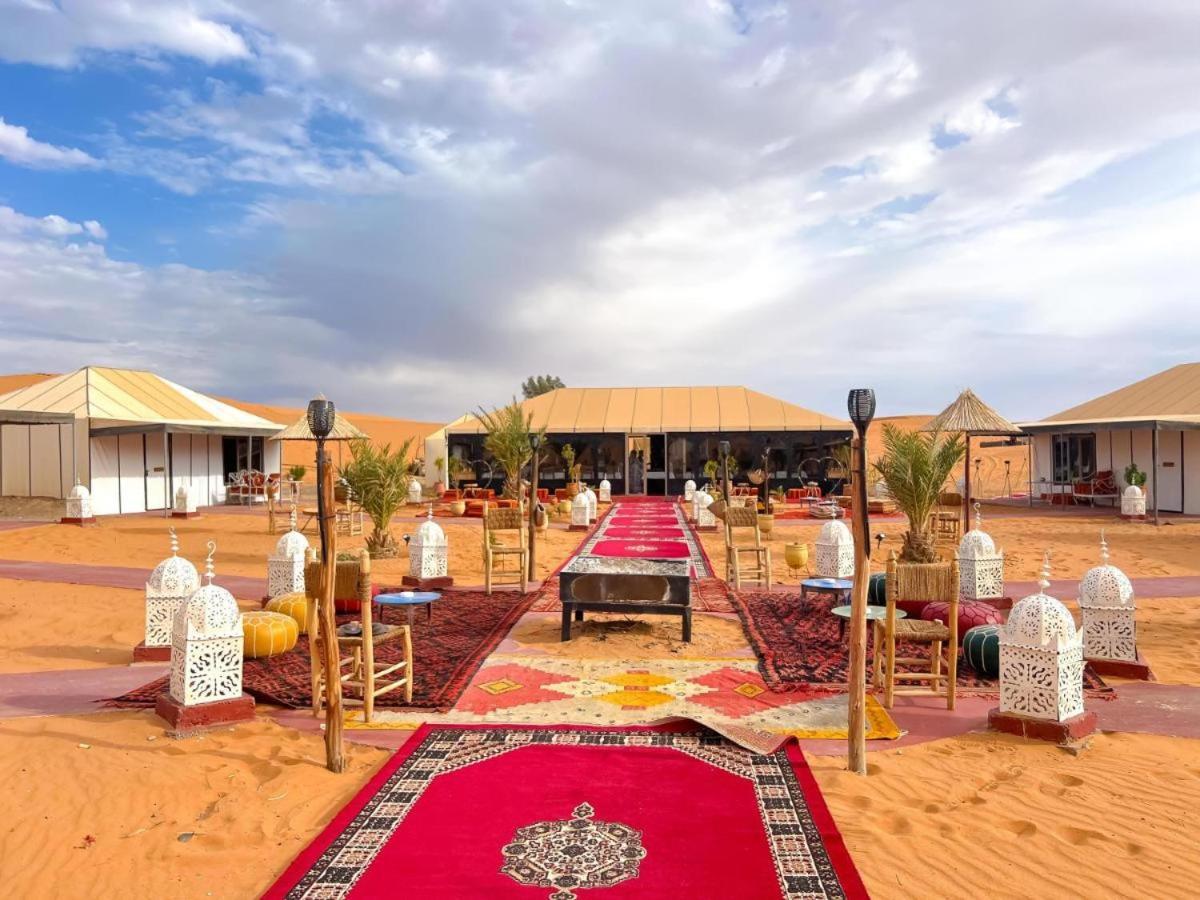 Aladdin Merzouga Camp Exterior photo