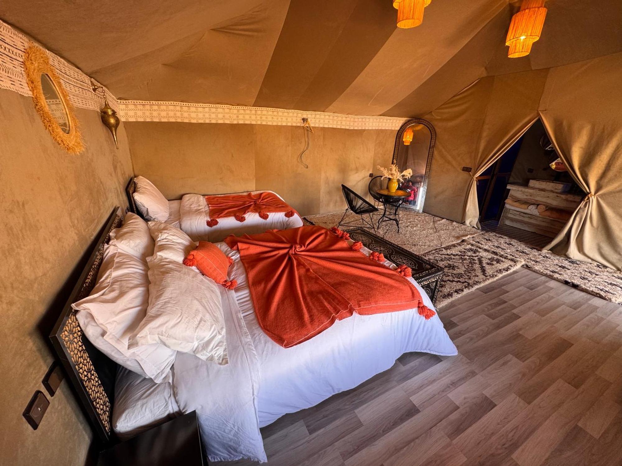 Aladdin Merzouga Camp Exterior photo