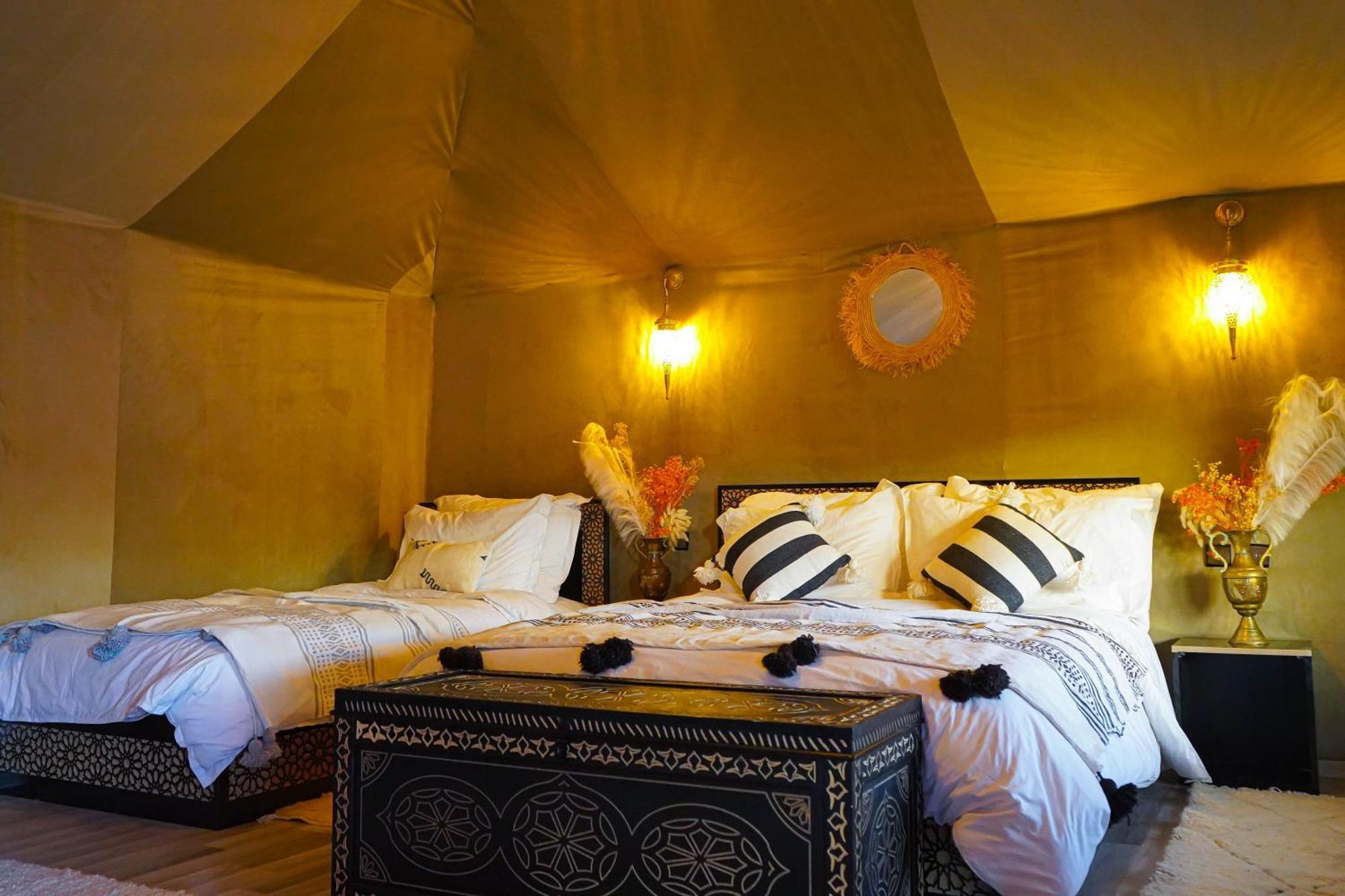 Aladdin Merzouga Camp Exterior photo