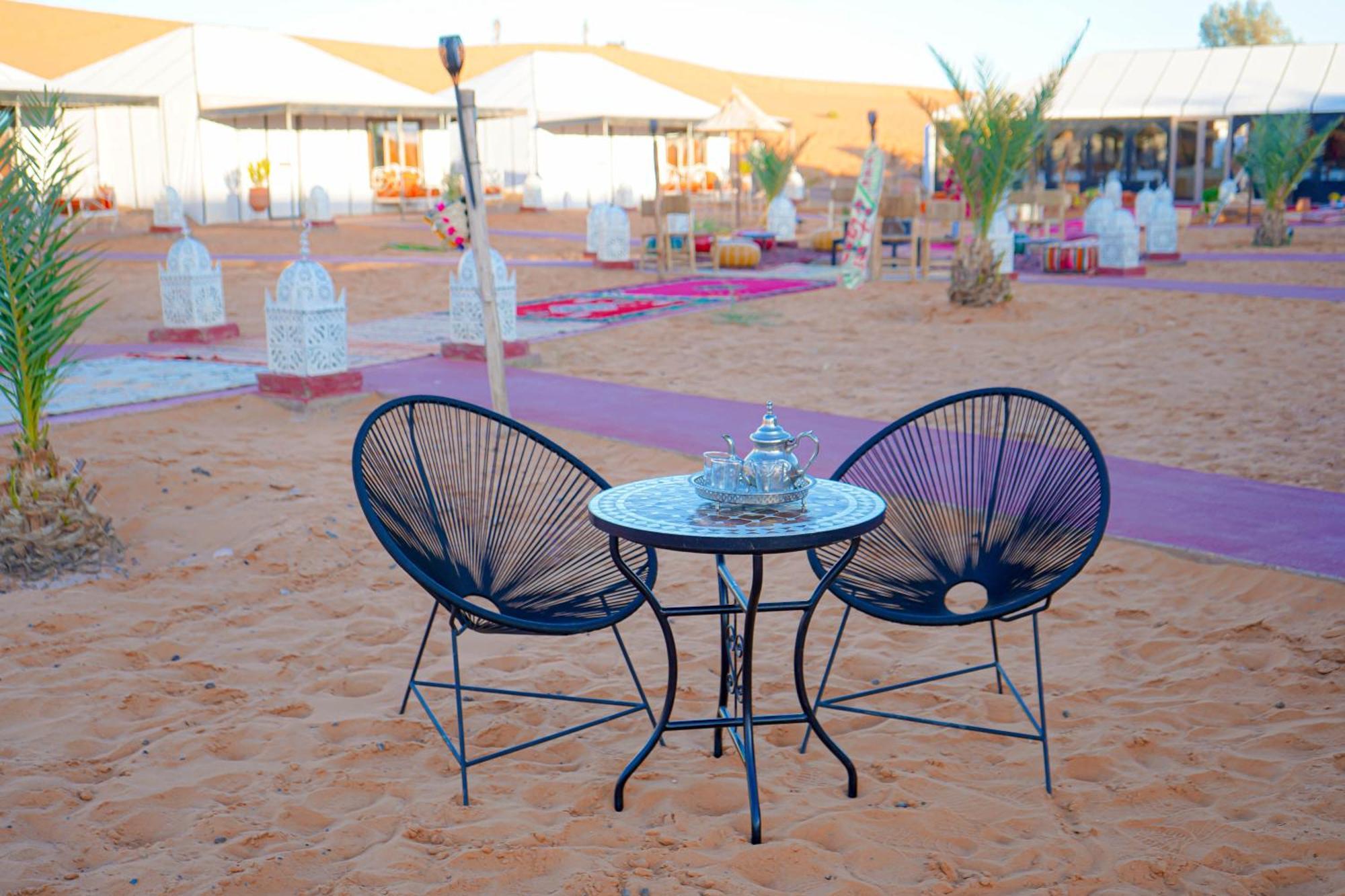 Aladdin Merzouga Camp Exterior photo