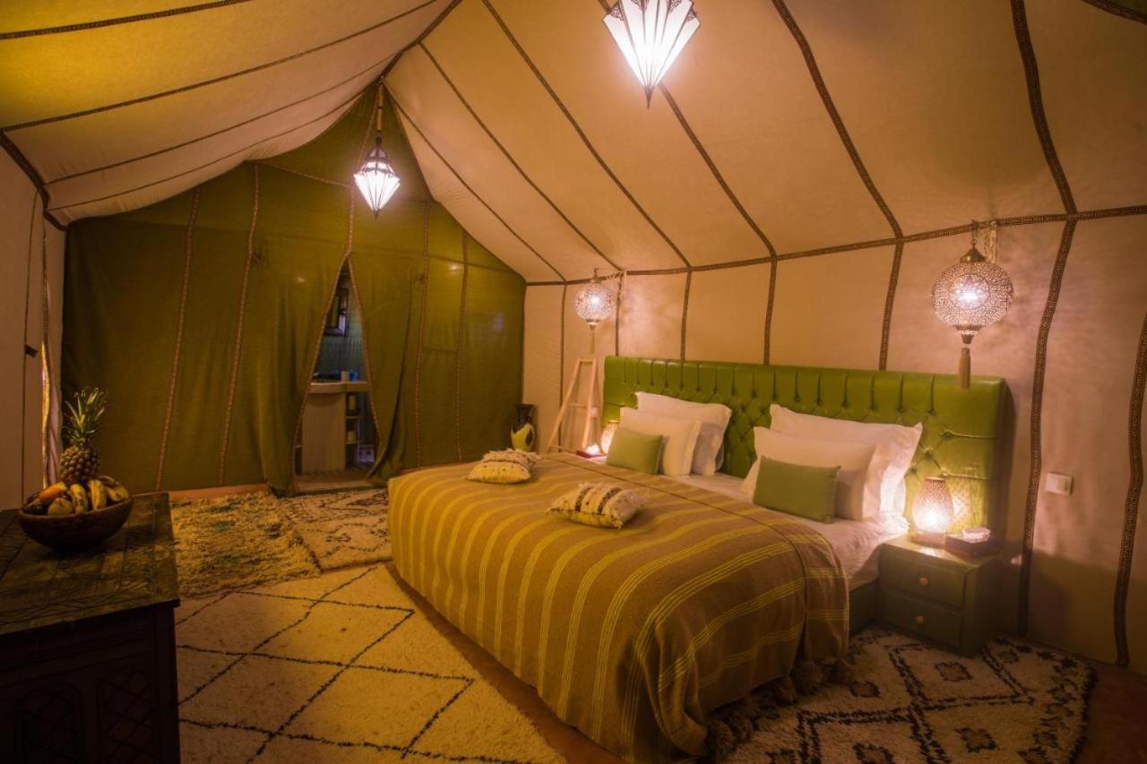 Aladdin Merzouga Camp Exterior photo
